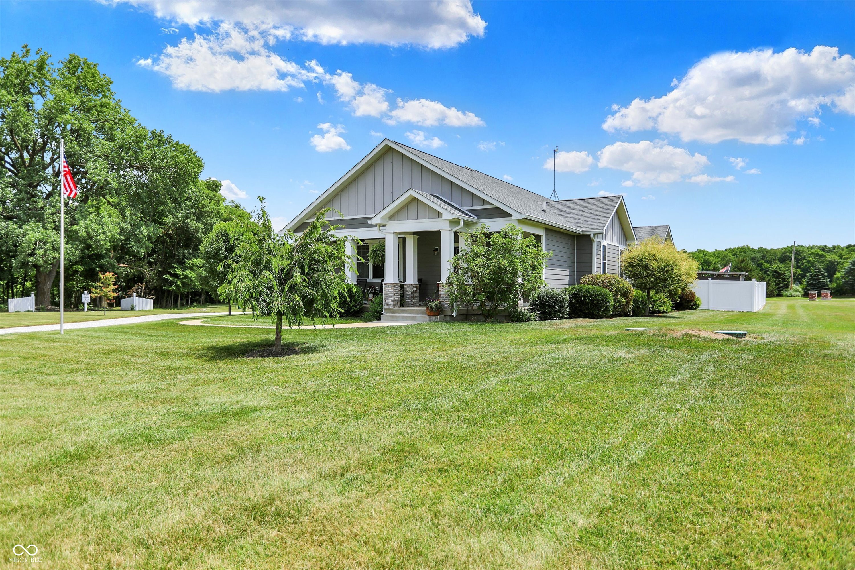 26139 Ernest Road Arcadia, IN 46030 - Photo 2 of 96 Gallery Image 2