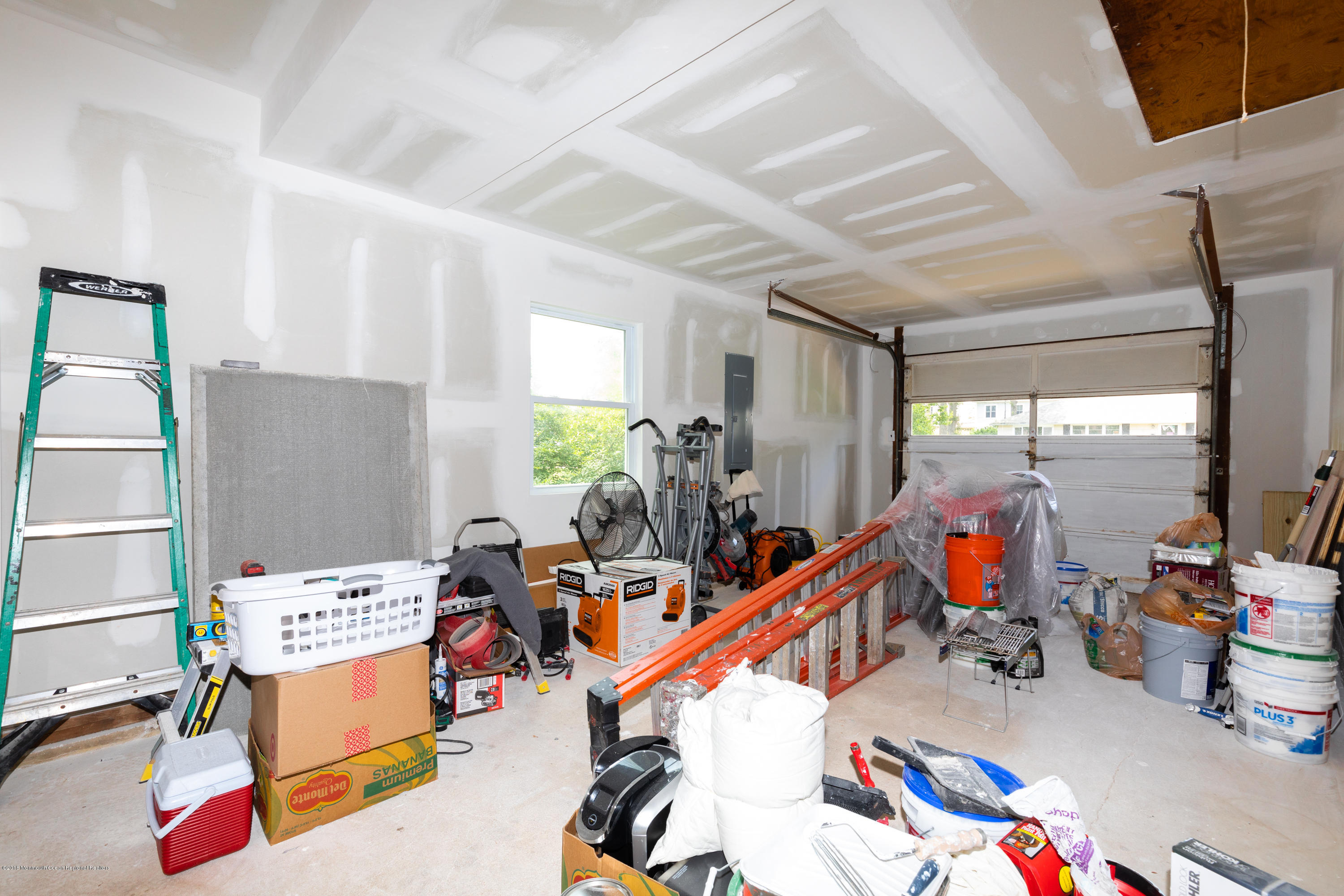 1610 Dorset Dock Road Point Pleasant, NJ 08742 - Photo 12 of 30 Garage