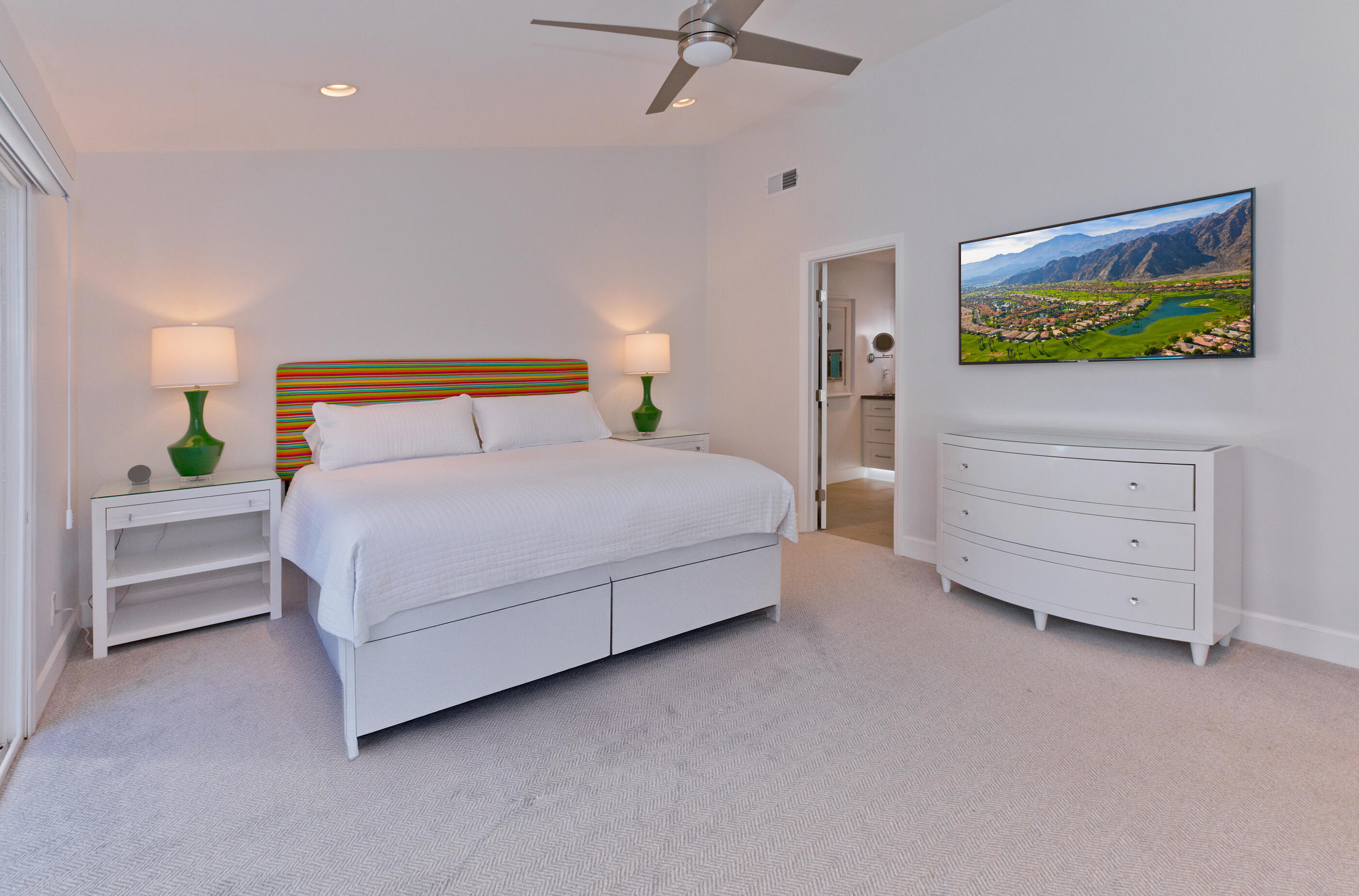 40070 Vía Del Cielo Rancho Mirage, CA 92270 - Photo 15 of 30 0J1A9580 3