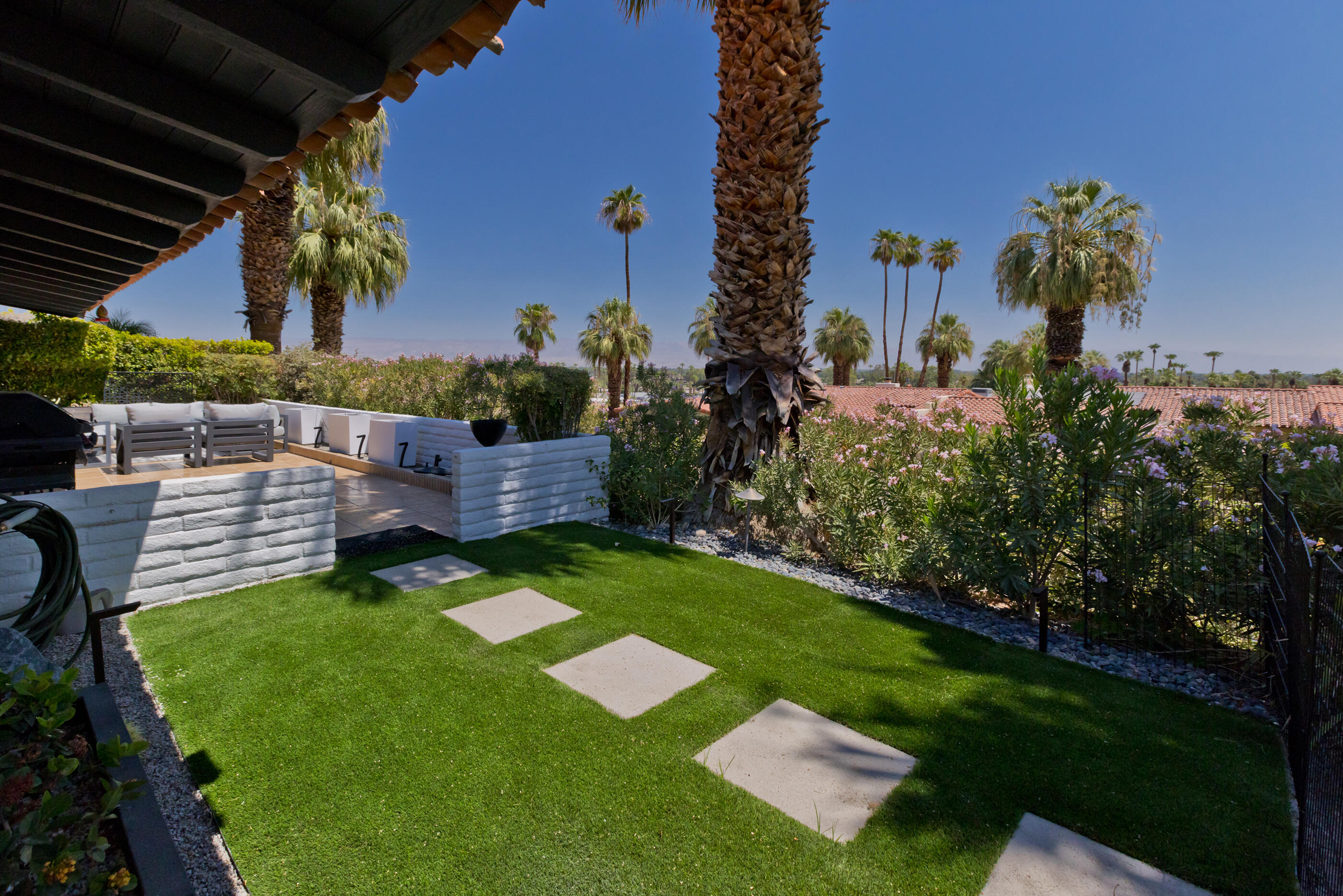 40070 Vía Del Cielo Rancho Mirage, CA 92270 - Photo 5 of 30 0J1A7711