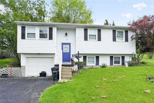 $142,900 | 112 Locust Lane, St. Clairsville, OH 43950