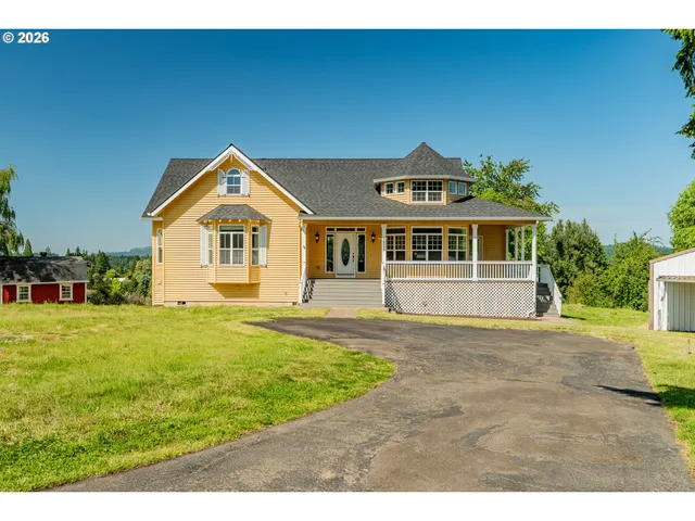 $1,250,000 | 18266 South Holly Lane, Oregon City, OR 97045
