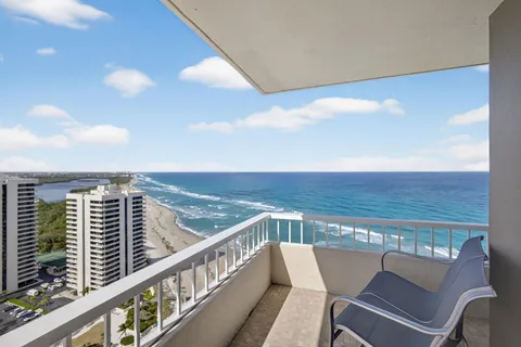 $1,200,000 | 5510 North Ocean Drive, Unit 26C, Singer Island, FL 33404