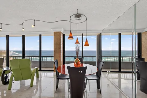 $1,200,000 | 5510 North Ocean Drive, Unit 26C, Singer Island, FL 33404