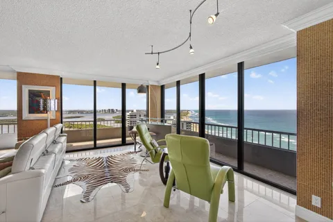 $1,200,000 | 5510 North Ocean Drive, Unit 26C, Singer Island, FL 33404