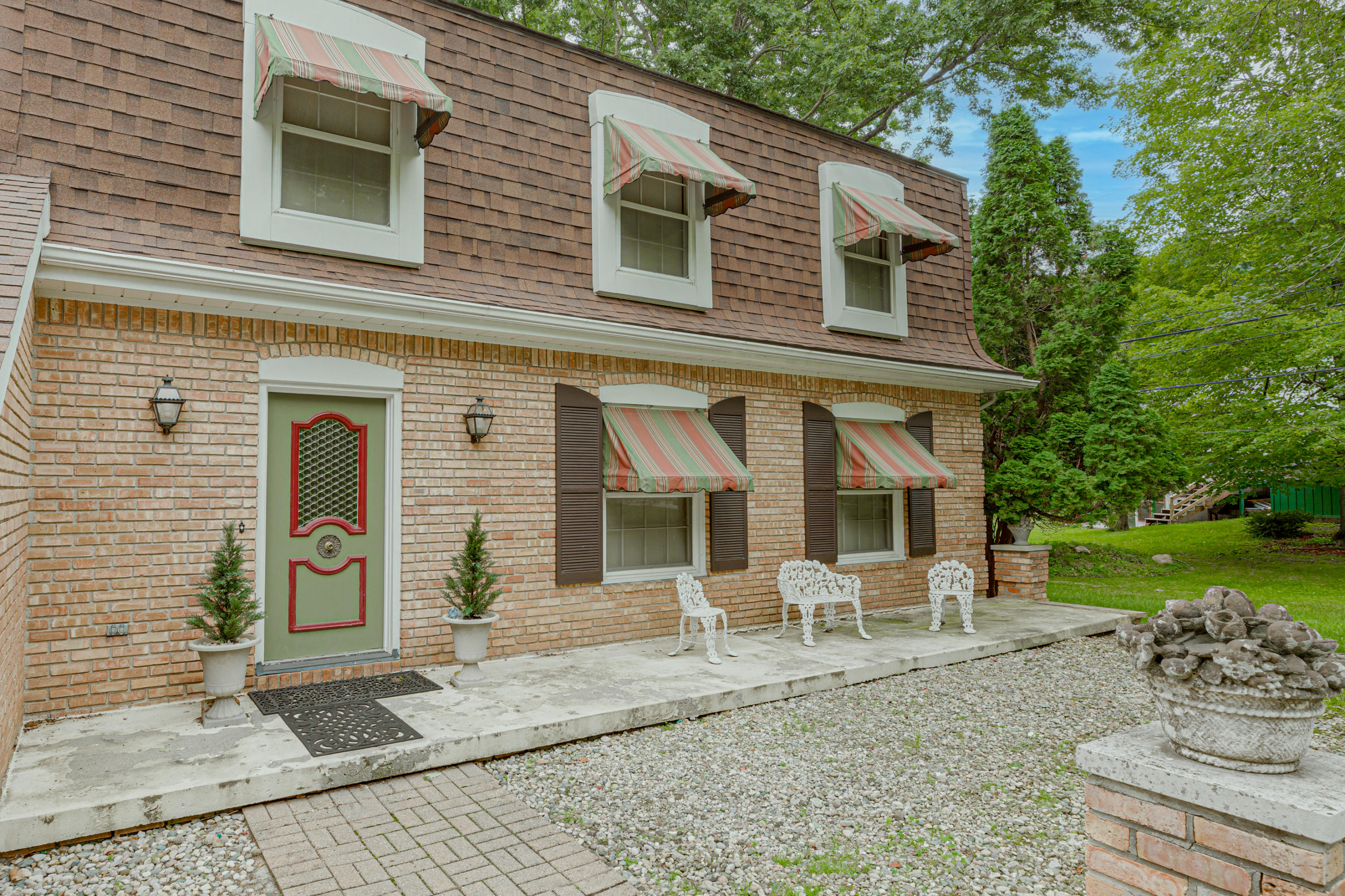 4995 Maple Dale Road Jackson, MI 49201 - Photo 5 of 41 05