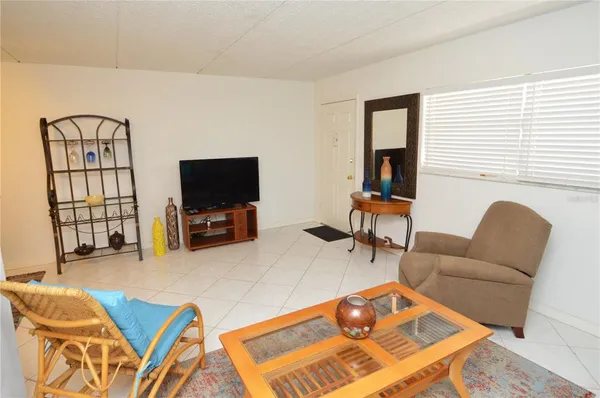 $1,850 | 12760 Indian Rocks Road, Unit 1031, Largo, FL 33774
