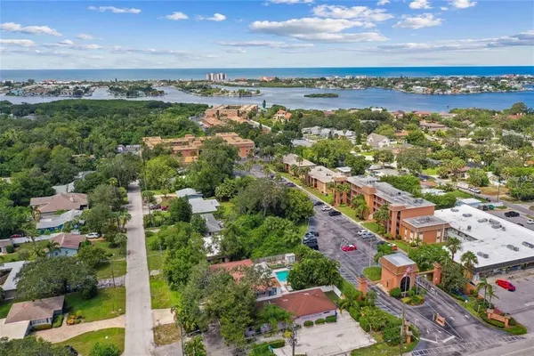 $1,850 | 12760 Indian Rocks Road, Unit 1031, Largo, FL 33774