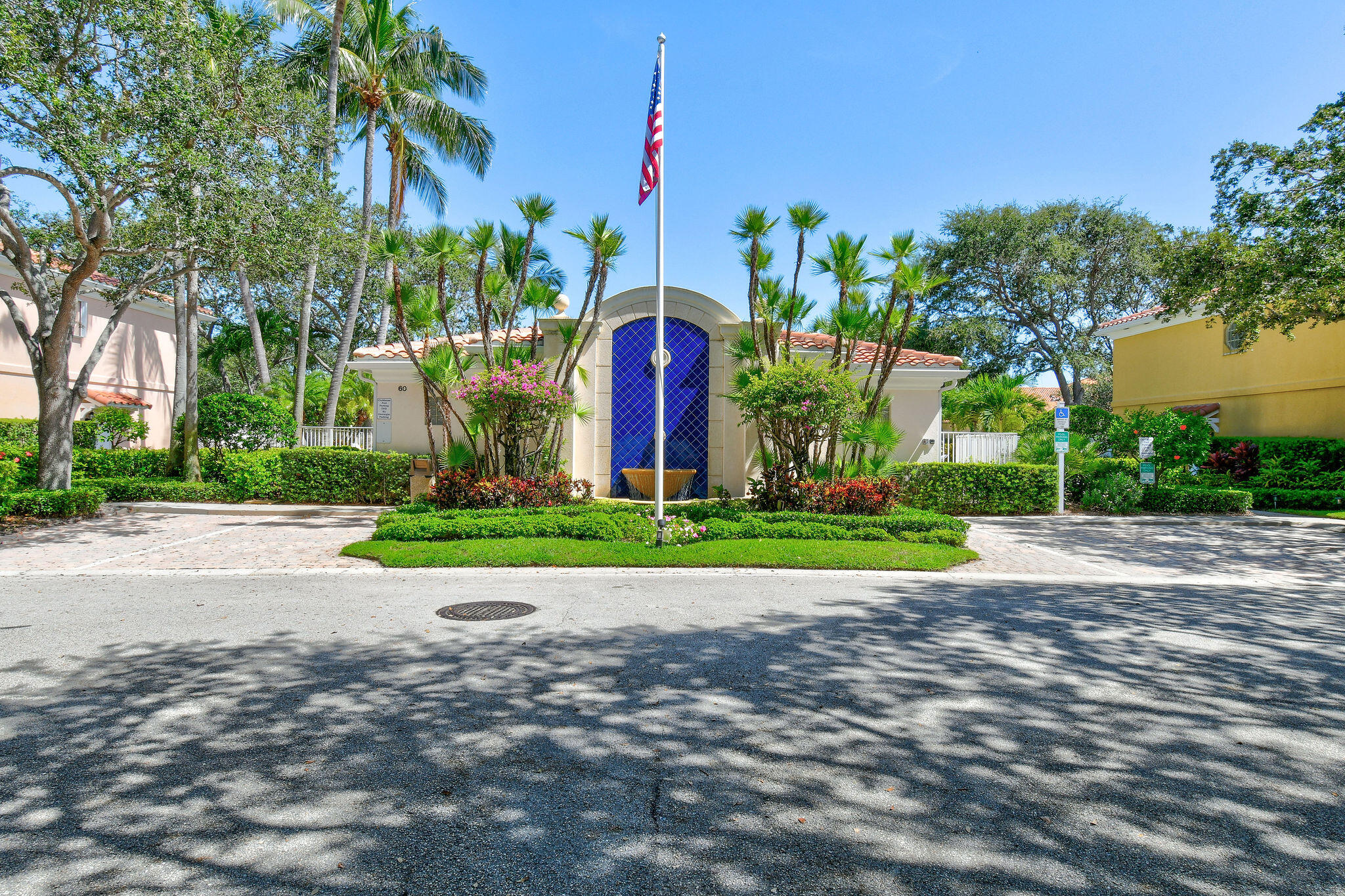 59 Live Oak Circle Tequesta, FL 33469 - Photo 2 of 35 59LiveOakCircle(60)Tequesta Oaks fountai