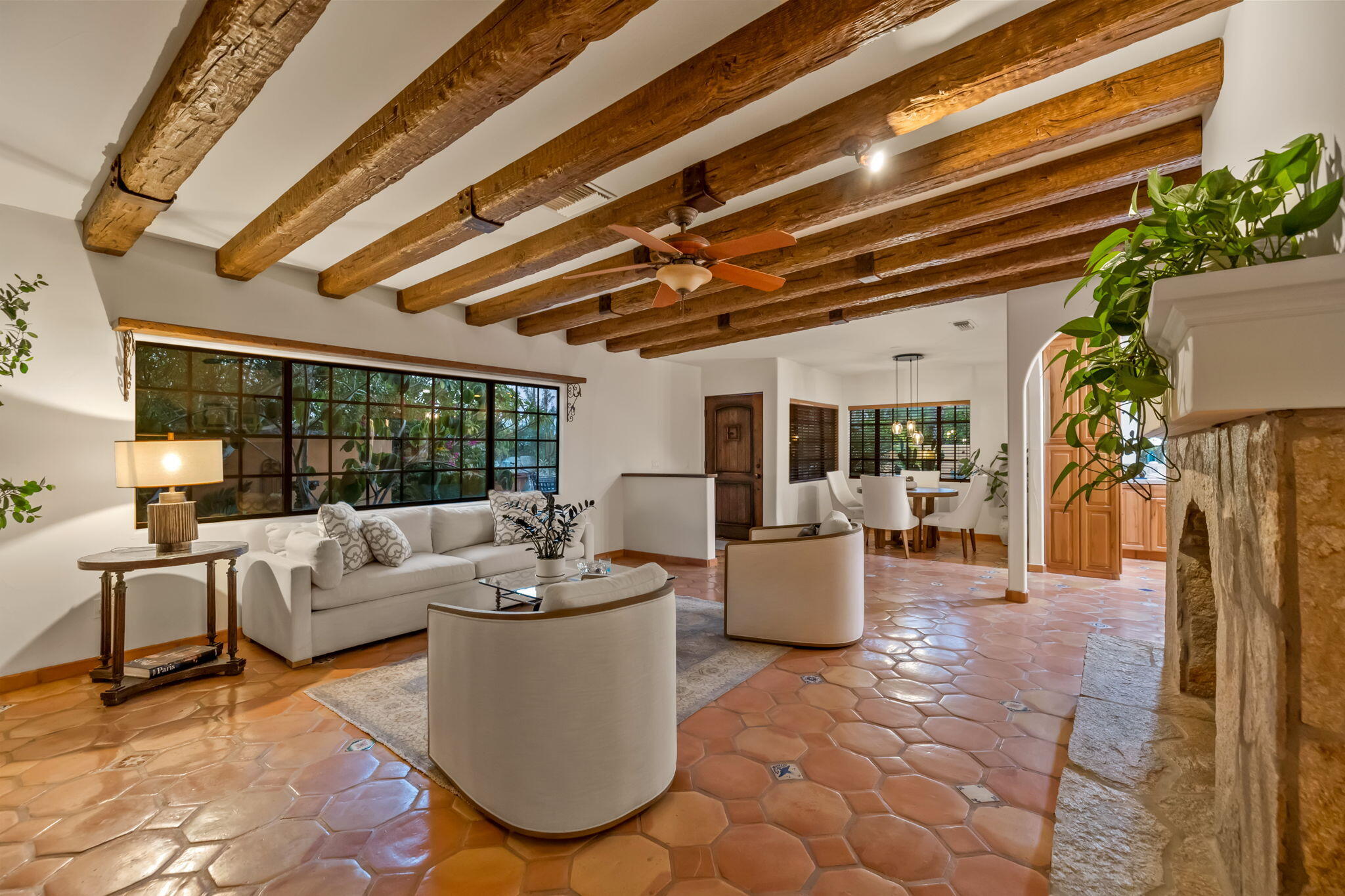 71429 Mirage Road Rancho Mirage, CA 92270 - Photo 25 of 65 a living room with furniture and a chandelier