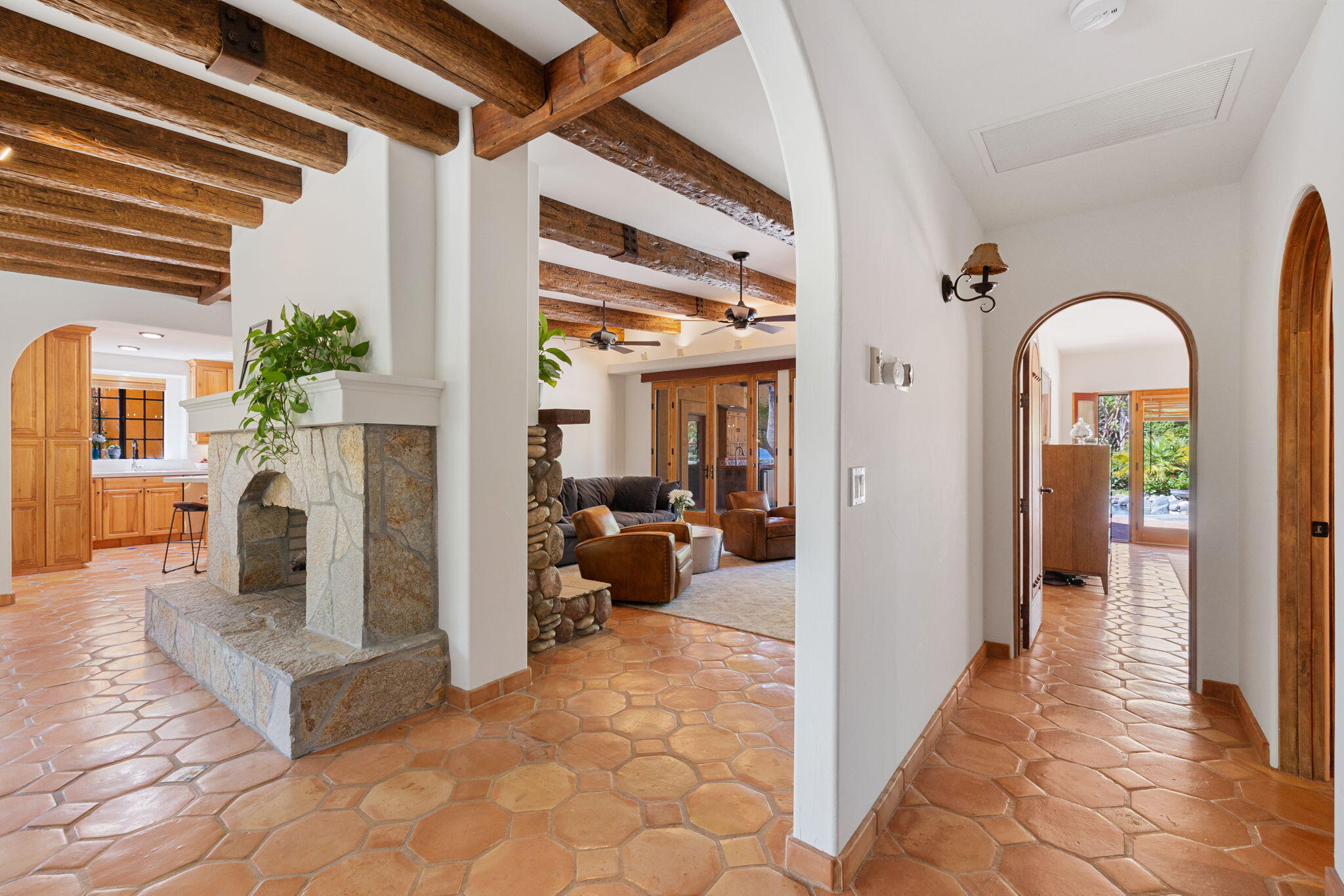 71429 Mirage Road Rancho Mirage, CA 92270 - Photo 58 of 65 a view of a hallway with living room and furniture