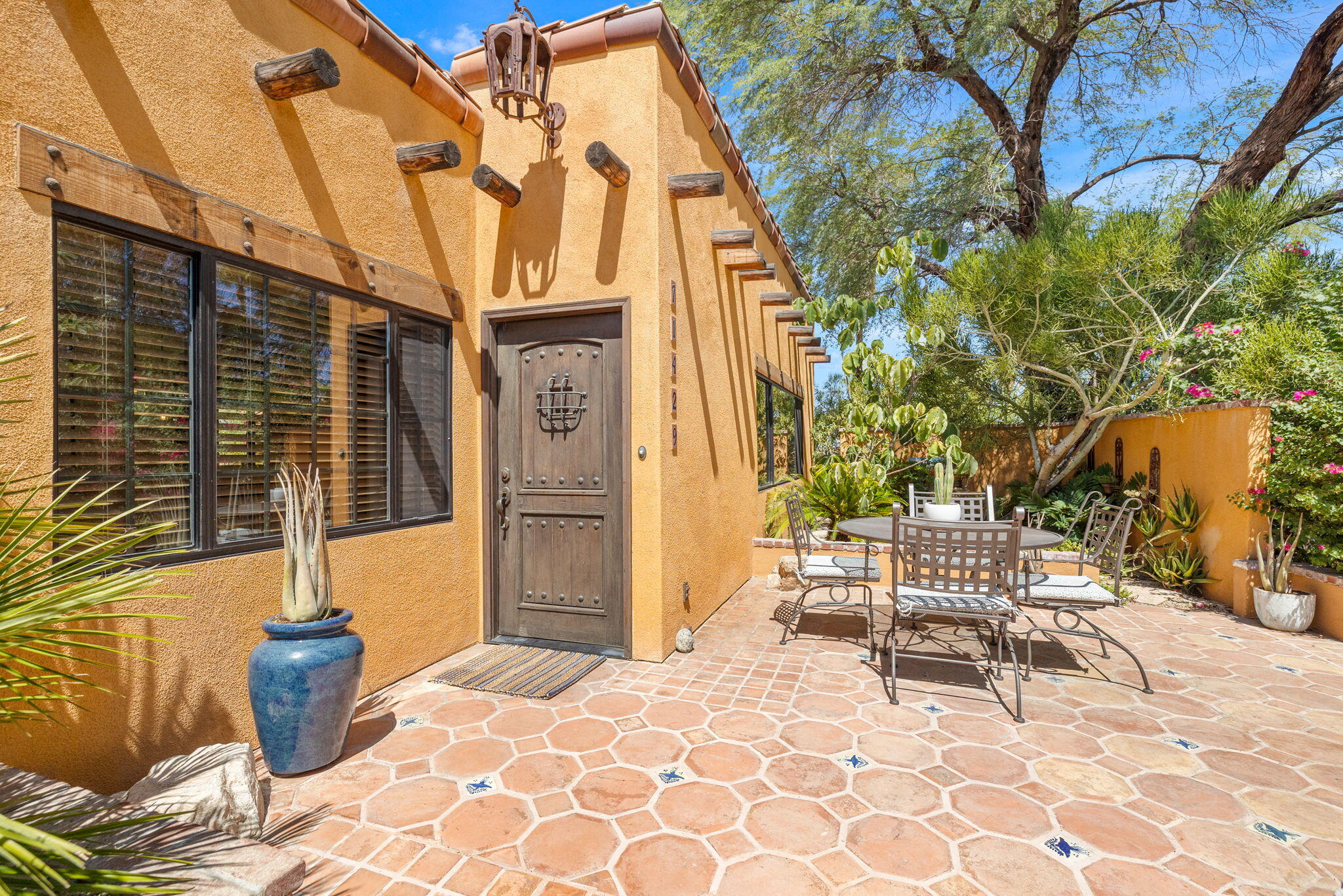 71429 Mirage Road Rancho Mirage, CA 92270 - Photo 6 of 65 a backyard of a house with outdoor seating