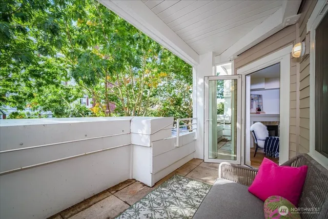 $399,950 | 1545 Northwest 57th Street, Unit 231, Seattle, WA 98107