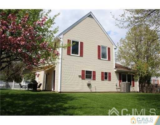 51 Rice Run East Brunswick, NJ 08816 - Photo 2 of 14 Gallery Image 2