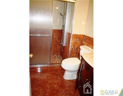 51 Rice Run East Brunswick, NJ 08816 - Photo 8 of 14 Gallery Image 8