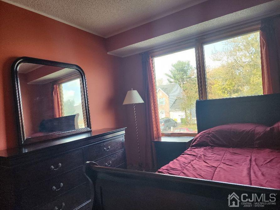 51 Rice Run East Brunswick, NJ 08816 - Photo 9 of 14 Gallery Image 9