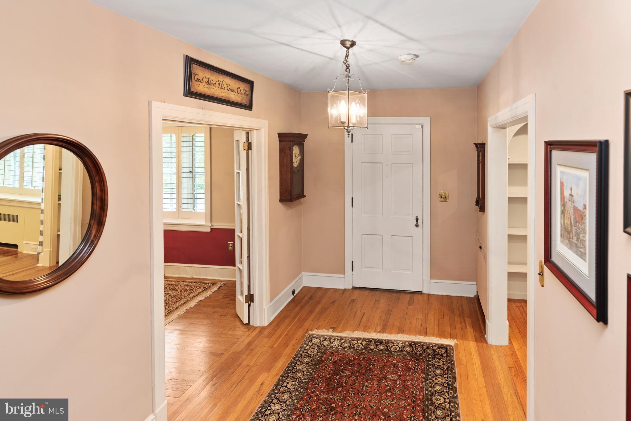 10108 Golf Course Road Fayetteville, PA 17222 - Photo 28 of 50 Foyer to Front Door