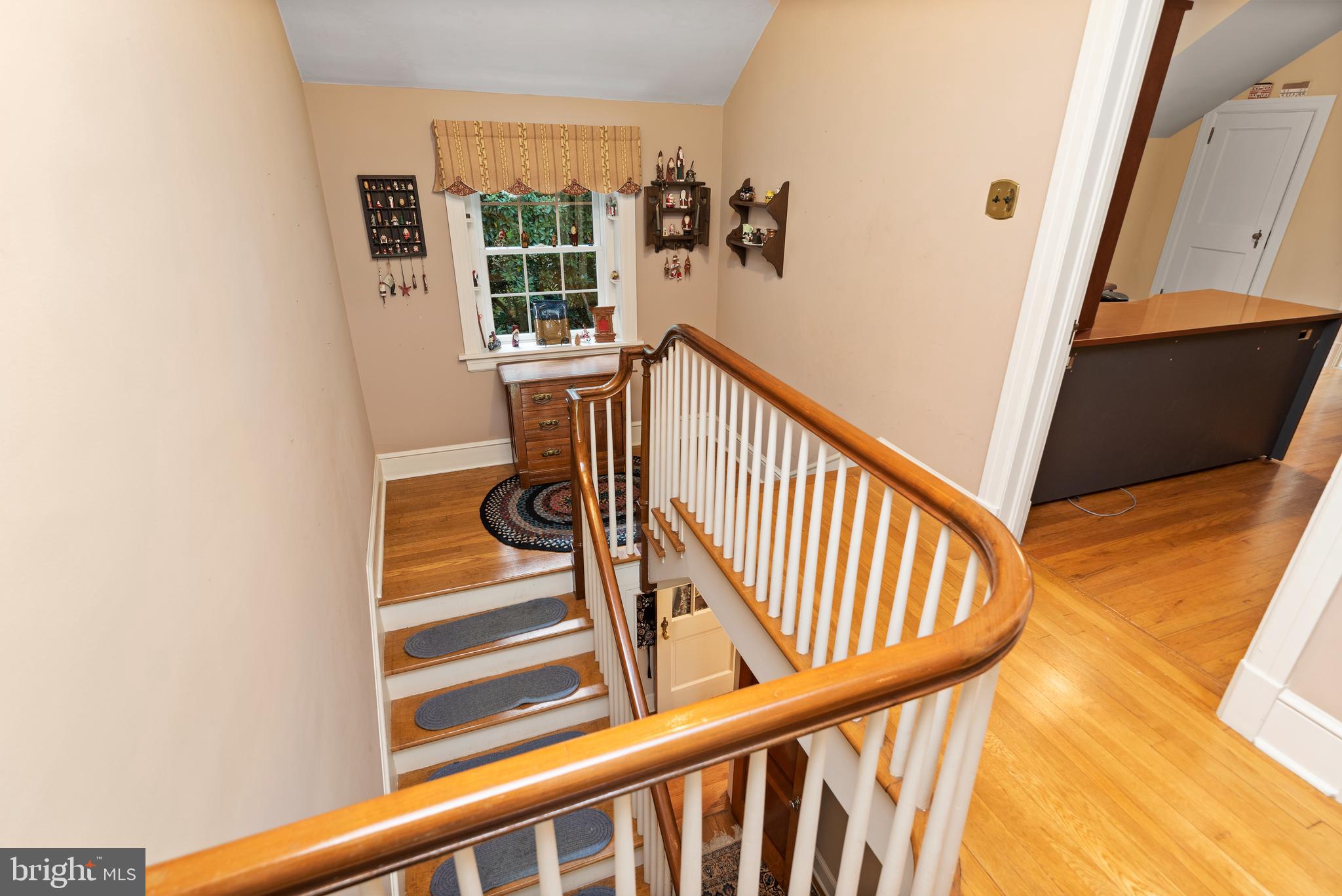 10108 Golf Course Road Fayetteville, PA 17222 - Photo 38 of 50 Second Floor landing