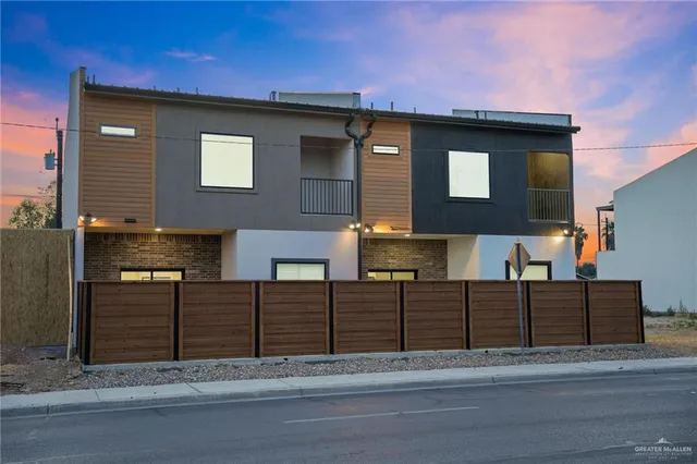 $325,000 | 820 South Bicentennial Boulevard, McAllen, TX 78501