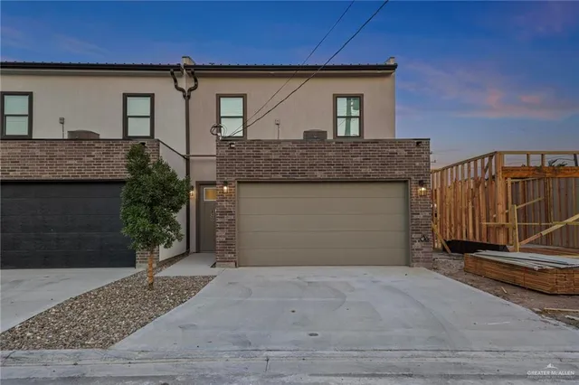 $325,000 | 820 South Bicentennial Boulevard, McAllen, TX 78501