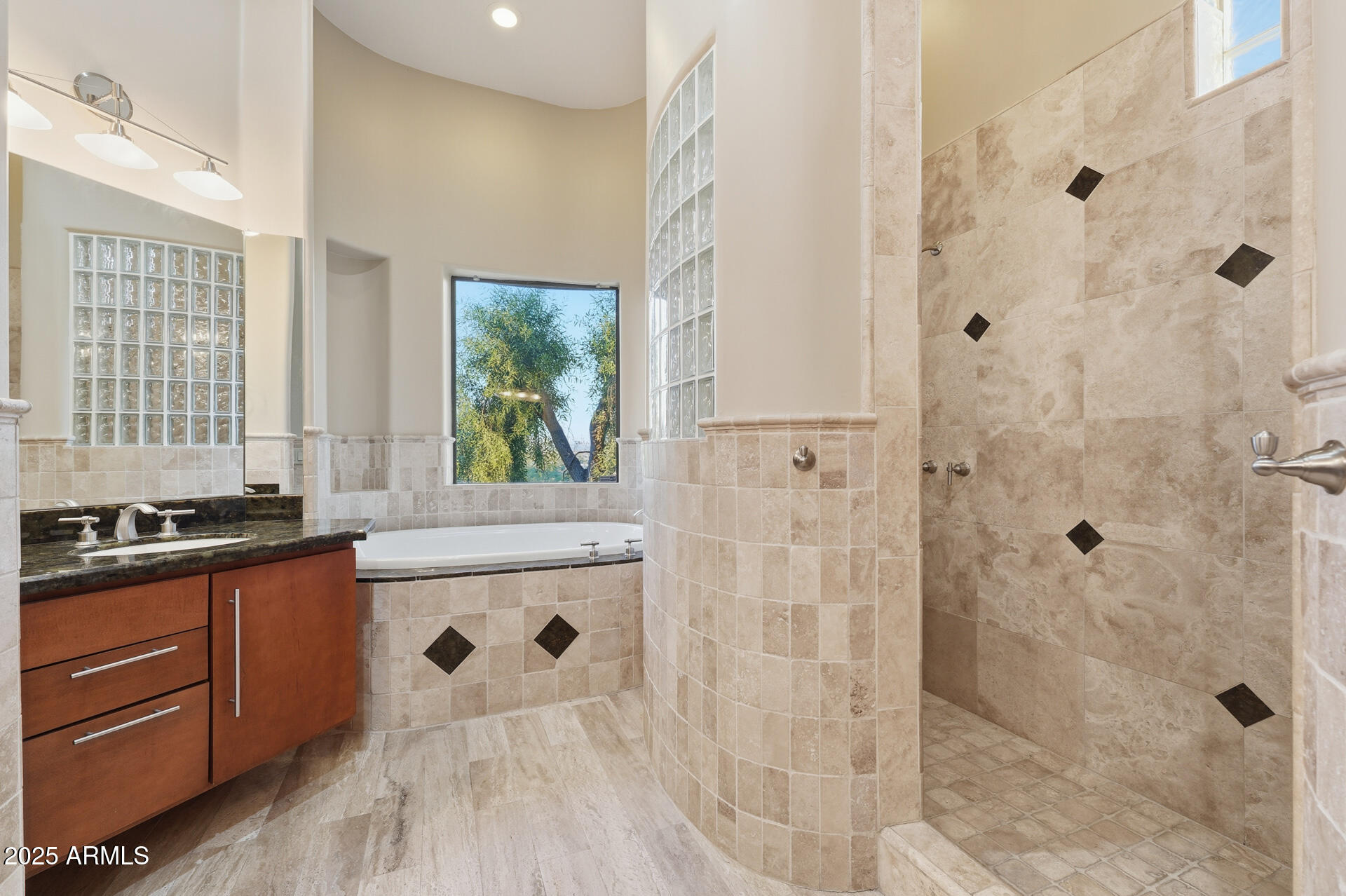 634 North Signal Butte Road Mesa, AZ 85207 - Photo 35 of 71 024-primary-bathroom