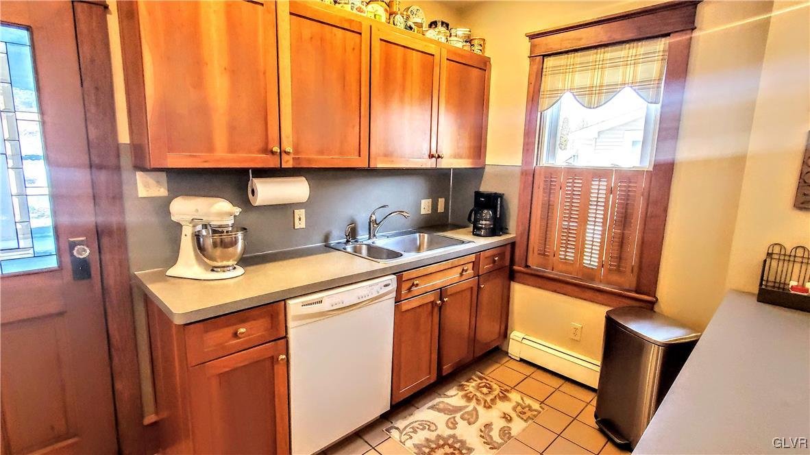 619 Kunkletown Road Kunkletown, PA 18058 - Photo 7 of 44 Gallery Image 7