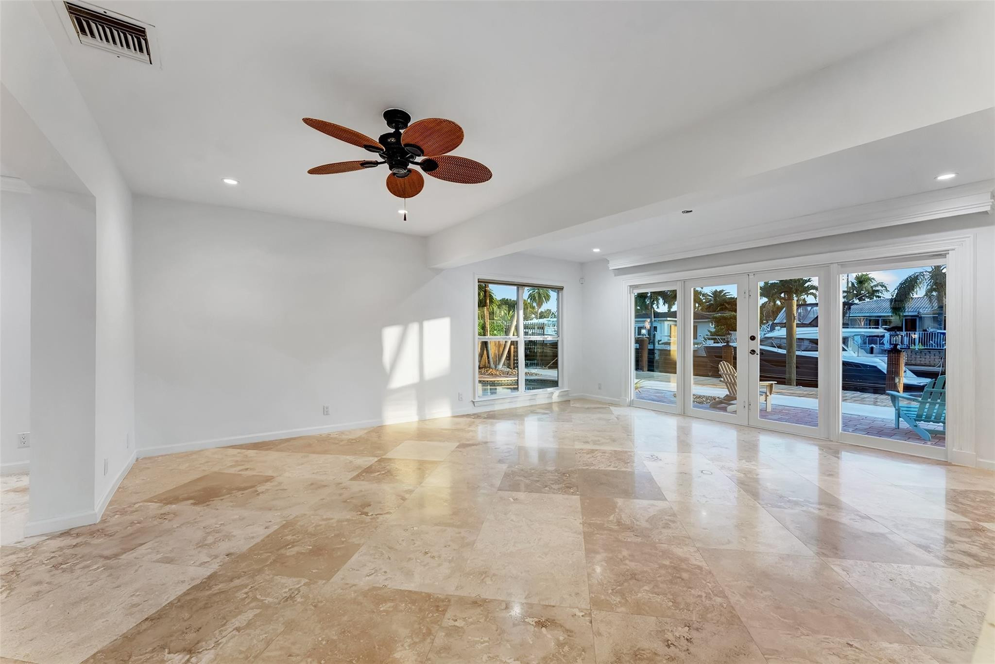 2524 Southeast 9th Street Pompano Beach, FL 33062 - Photo 35 of 56 Photo 35