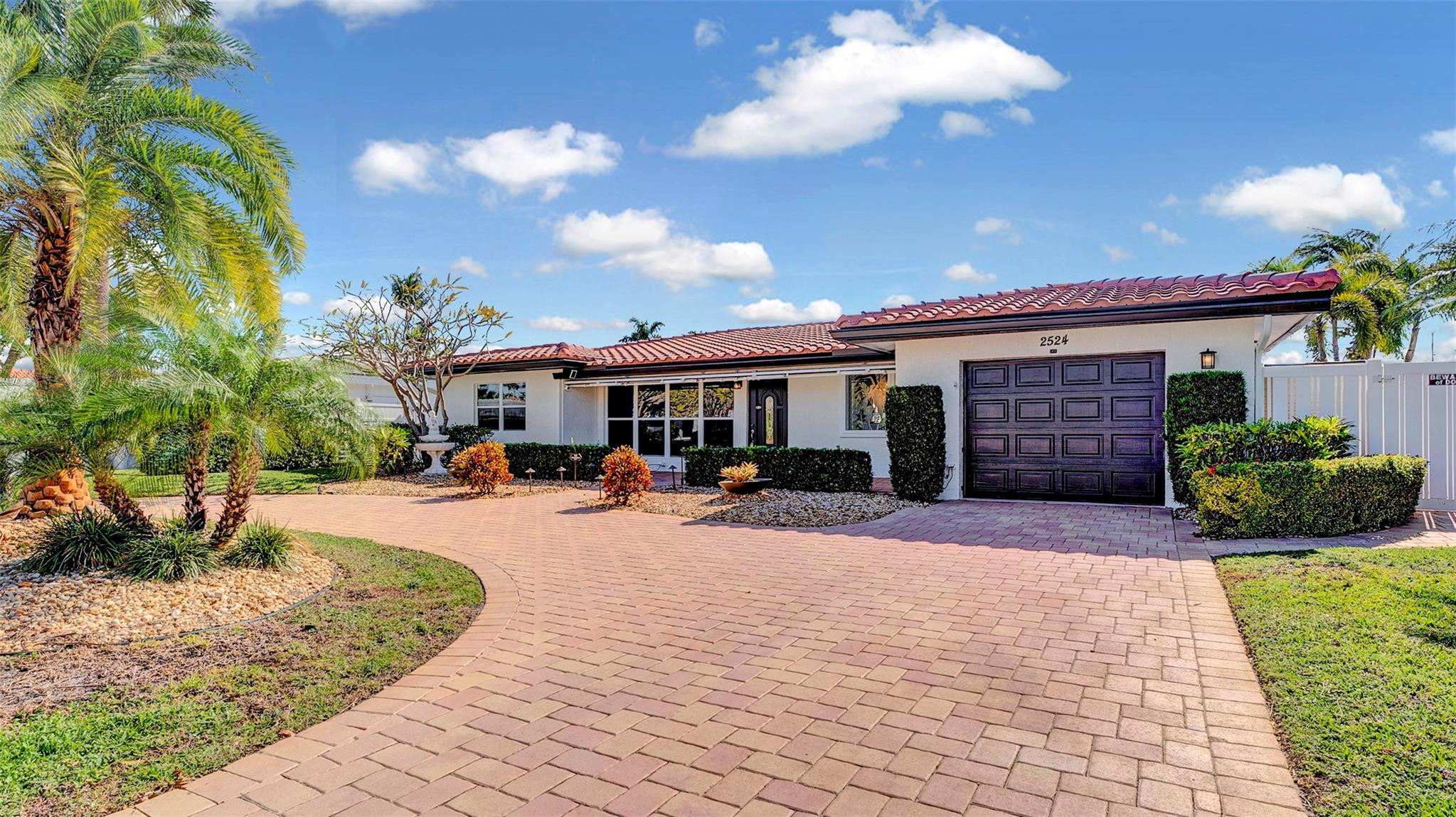 2524 Southeast 9th Street Pompano Beach, FL 33062 - Photo 8 of 56 Photo 8