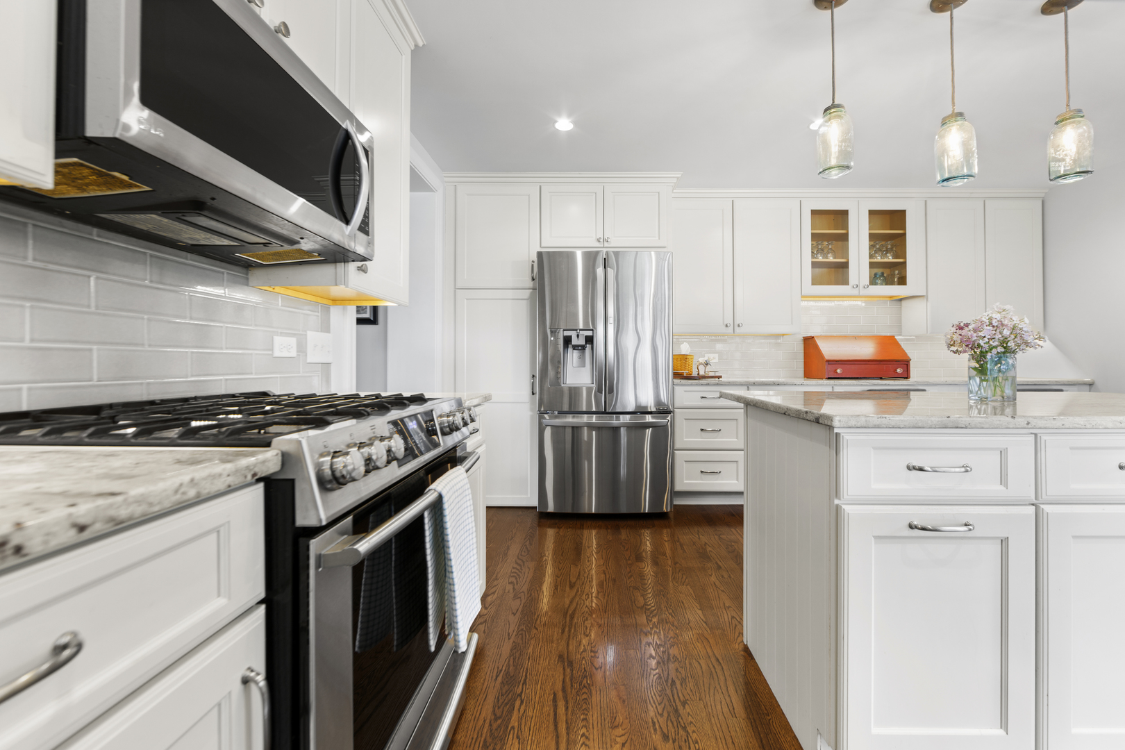 9909 Winn Road Spring Grove, IL 60081 - Photo 11 of 81