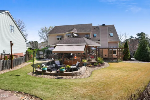 $800,000 | 120 Seymour Creek Drive, Cary, NC 27519