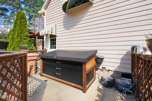 $800,000 | 120 Seymour Creek Drive, Cary, NC 27519