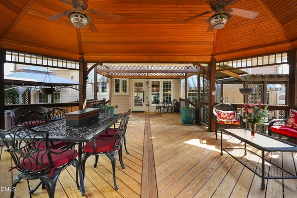 $800,000 | 120 Seymour Creek Drive, Cary, NC 27519