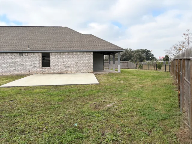 $329,900 | 323 Avenue B, Richmond, TX 77406