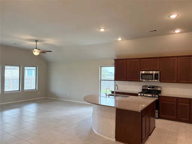 $329,900 | 323 Avenue B, Richmond, TX 77406