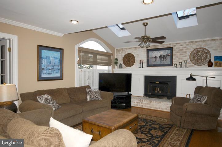 8039 Stillbrooke Road Manassas, VA 20112 - Photo 16 of 63 Gallery Image 16