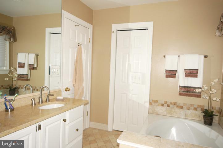 8039 Stillbrooke Road Manassas, VA 20112 - Photo 25 of 63 Gallery Image 25