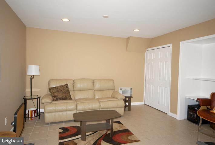 8039 Stillbrooke Road Manassas, VA 20112 - Photo 38 of 63 Gallery Image 38