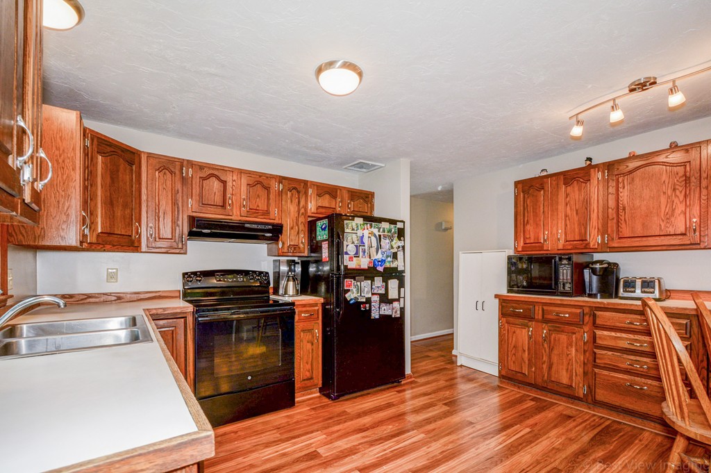 5 Carpenter Hill Road Mendon, MA 01756 - Photo 7 of 25 Gallery Image 7