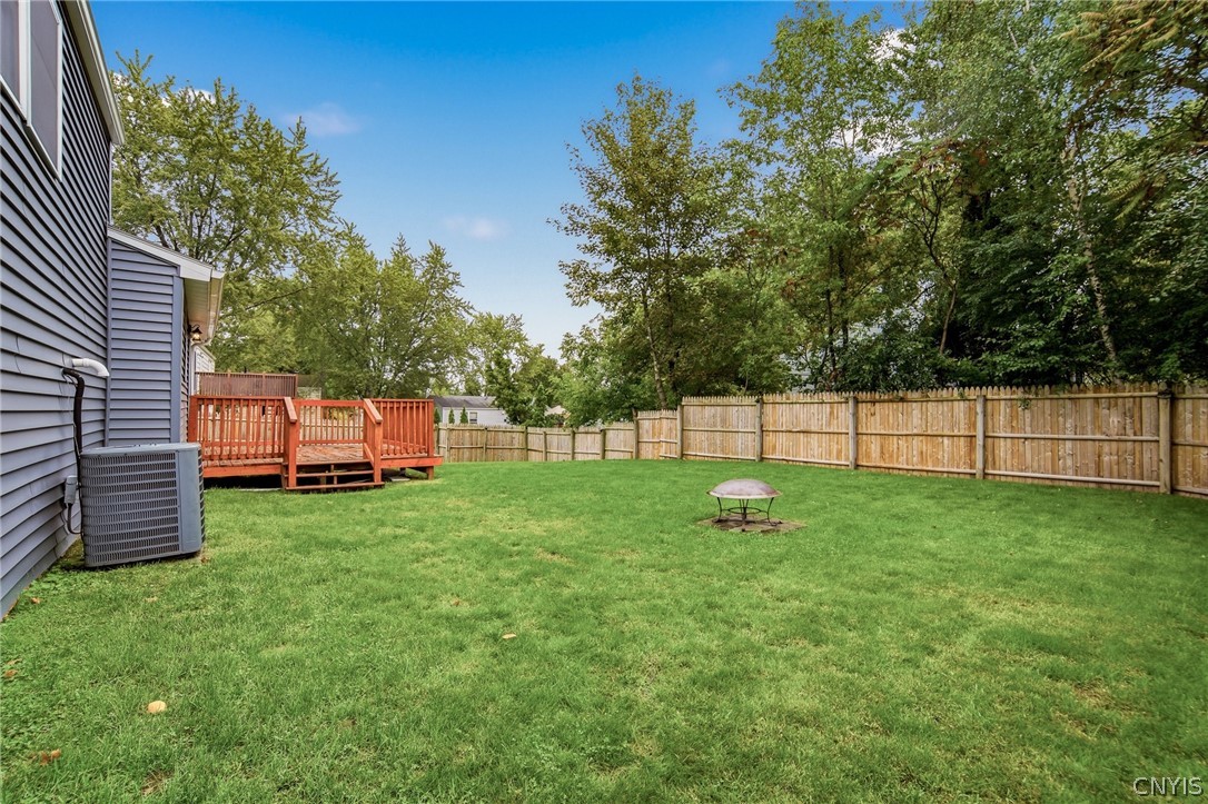 4270 Old Meadow Road Clay, NY 13041 - Photo 7 of 41 Gallery Image 7