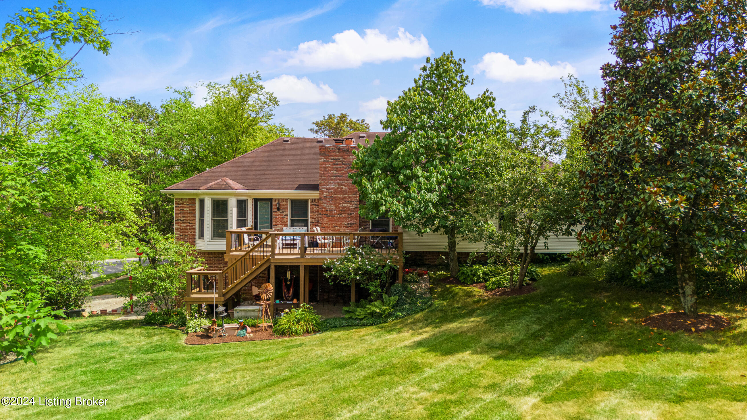 12403 Kirkham Road Louisville, KY 40299 - Photo 49 of 53 12403kirkham_143