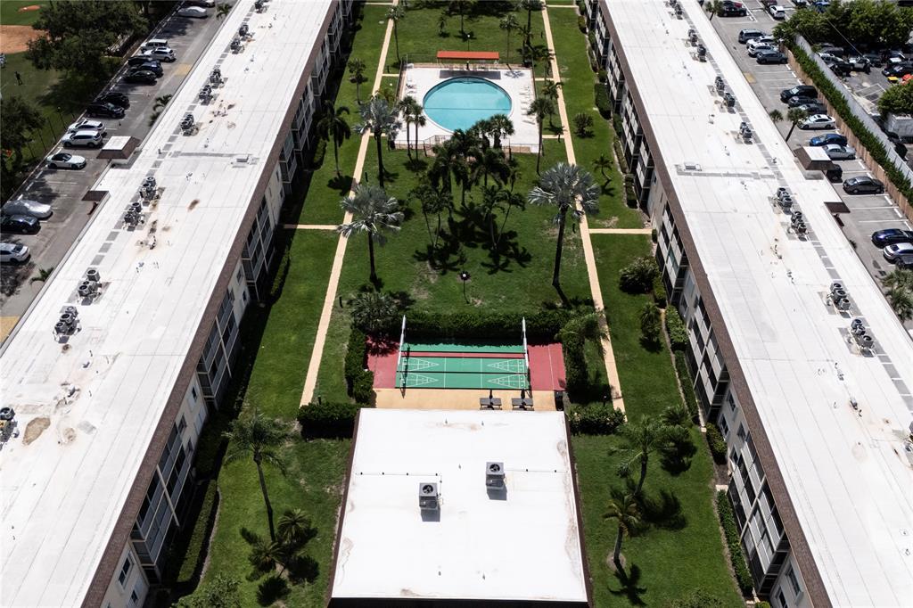 4500 North Federal Highway, Unit 158G Lighthouse Point, FL 33064 - Photo 27 of 36 an aerial view of a house