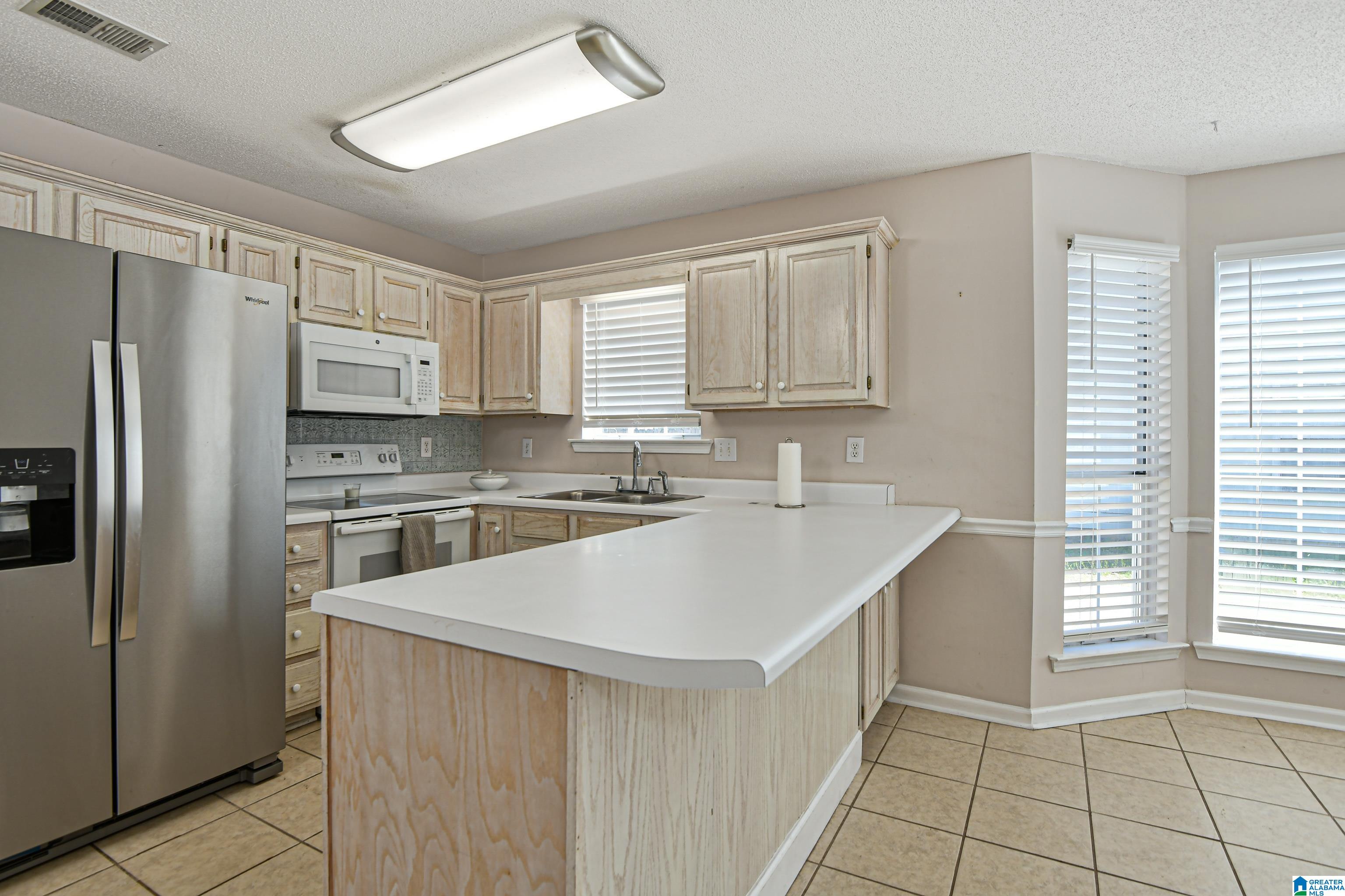 204 Wild Flower Trail Alabaster, AL 35007 - Photo 6 of 18
