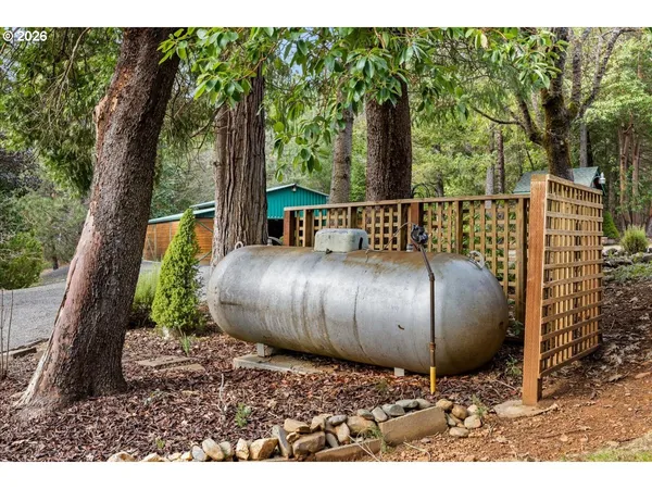 $724,995 | 122 Carlos Avenue, Rogue River, OR 97537