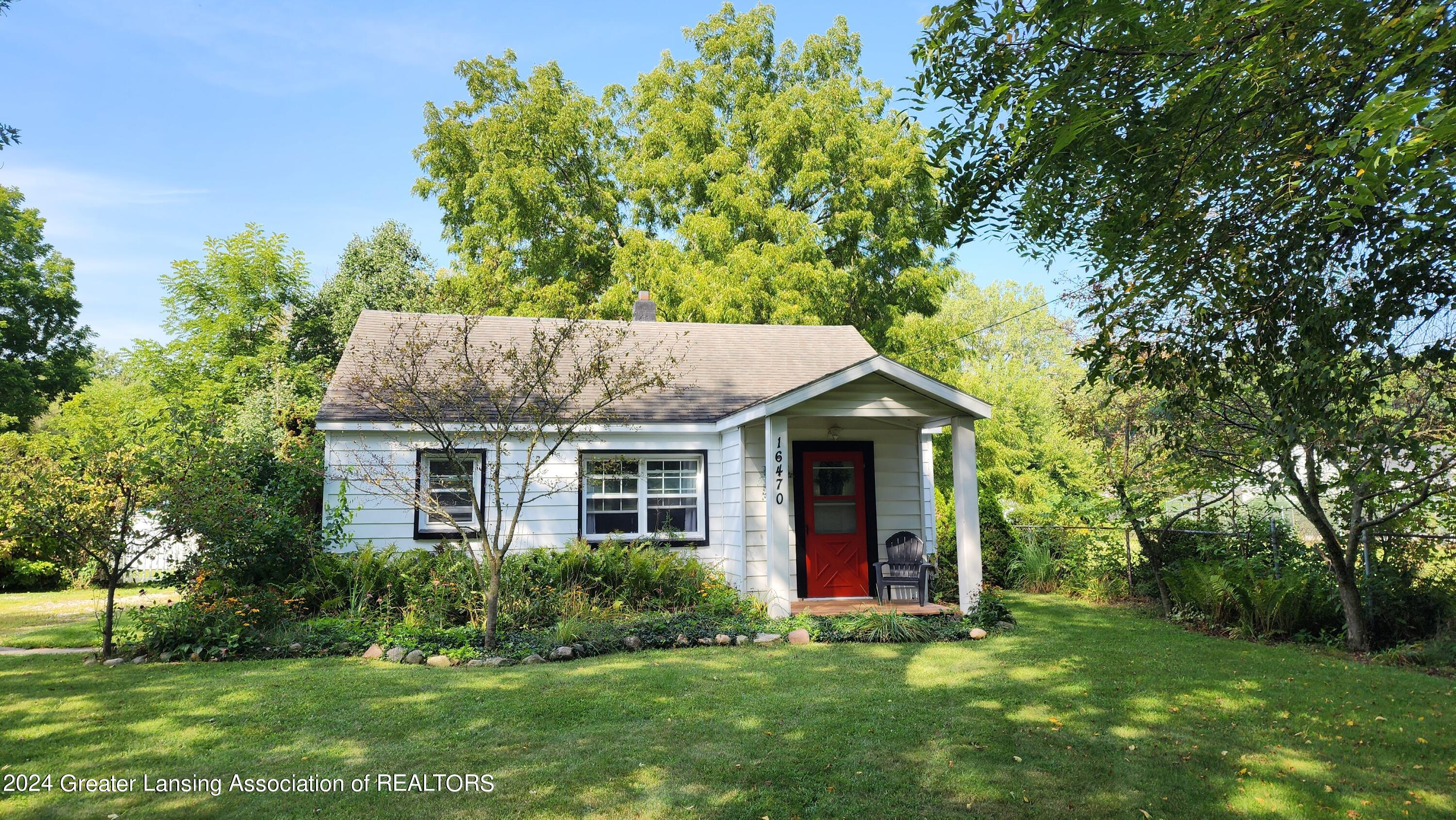 16470 Stockwell Road Lansing, MI 48906 - Photo 1 of 27 20240827_110525