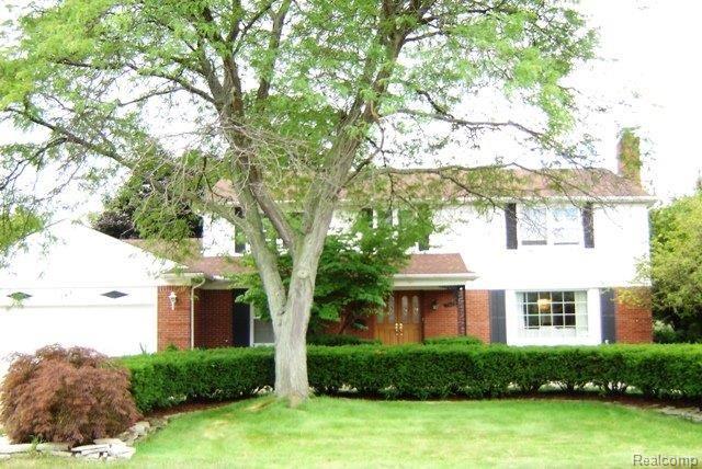 743 BALLANTYNE
