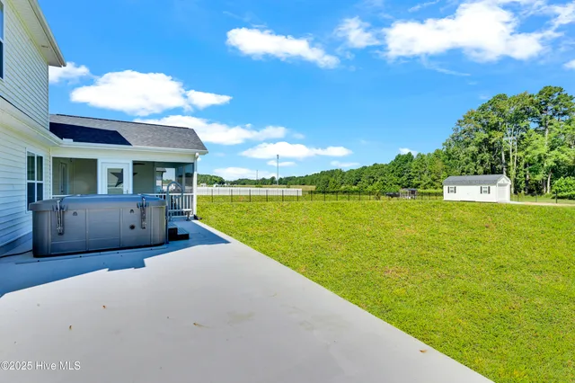 $484,000 | 3077 Avon Road, Greenville, NC 27858