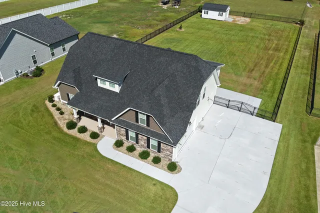 $484,000 | 3077 Avon Road, Greenville, NC 27858