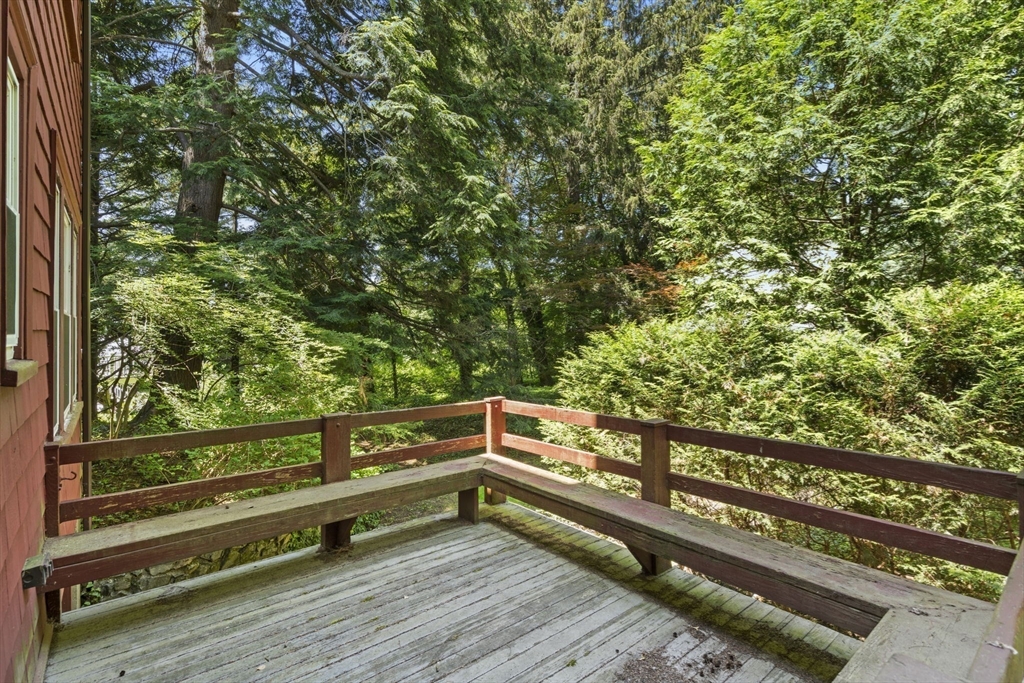 34 Westminster Road Newton, MA 02459 - Photo 27 of 40 a view of outdoor space with seating