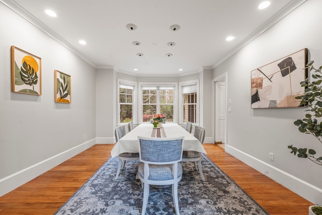 3 Drumlin Road Weston, MA 02493 - Photo 9 of 42 Gallery Image 9