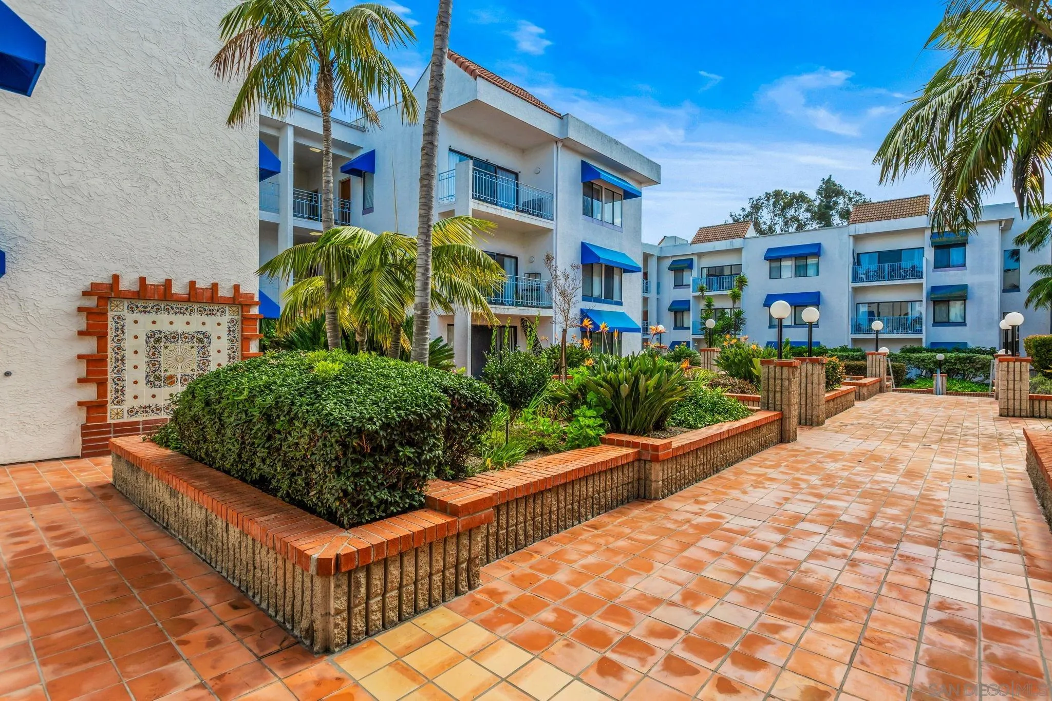 8324 Regents Road, Unit 1B San Diego, CA 92122 - Photo 11 of 14